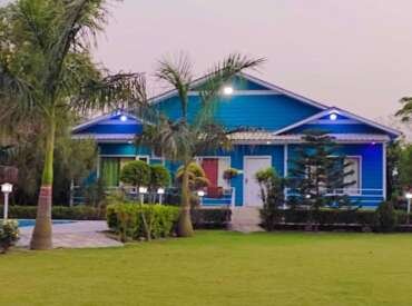 Amazing Properties by the Ocean